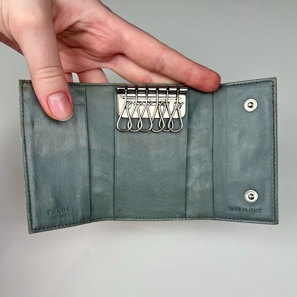 Prada Key Case Blue Embossed Leather - Picture 5 of 5